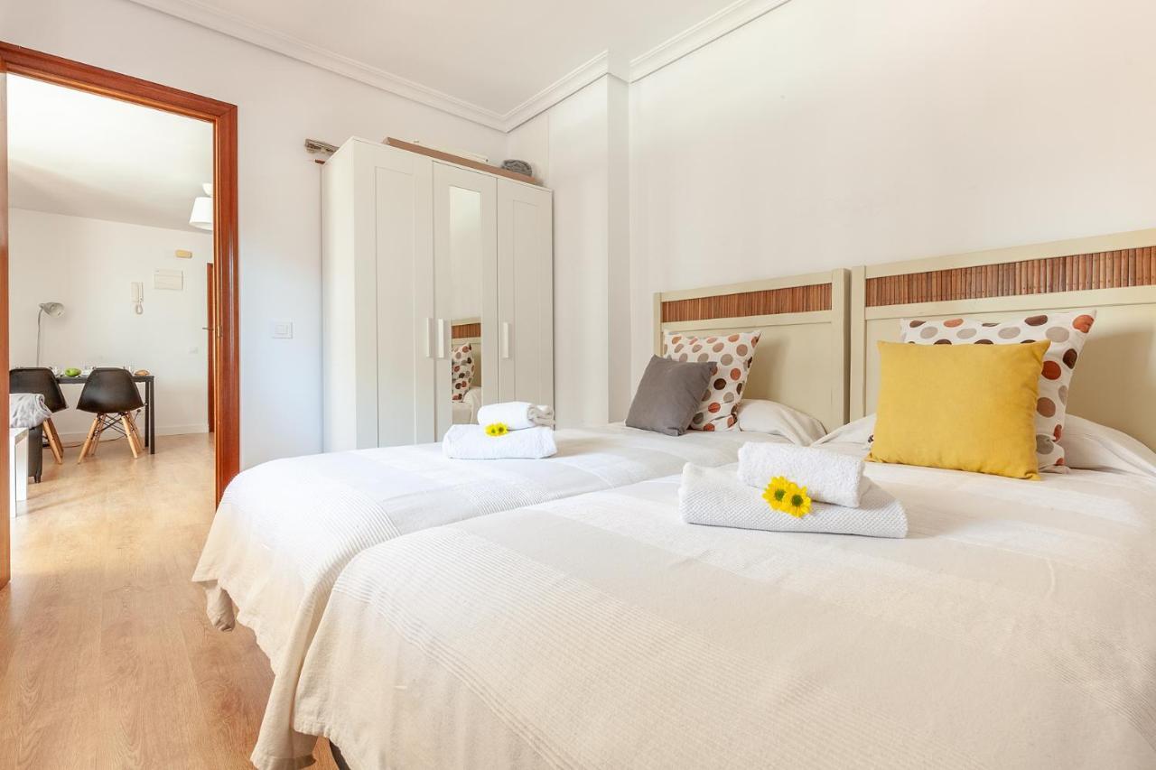 Apartamento Luminoso Y Acogedor En Sevilla. A/C. ภายนอก รูปภาพ