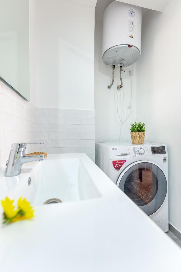 Apartamento Luminoso Y Acogedor En Sevilla. A/C. ภายนอก รูปภาพ