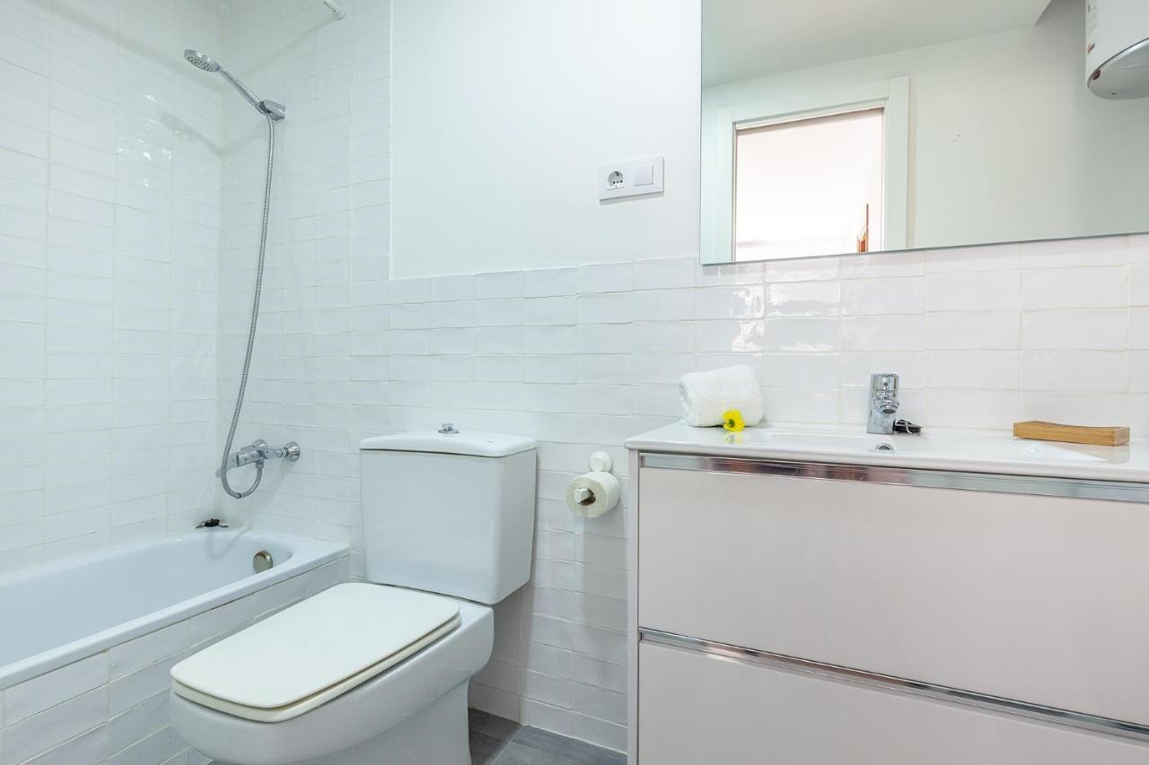 Apartamento Luminoso Y Acogedor En Sevilla. A/C. ภายนอก รูปภาพ