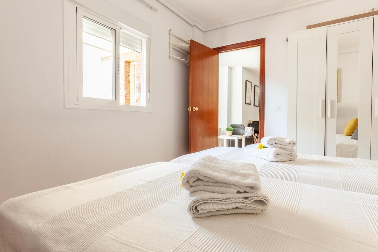 Apartamento Luminoso Y Acogedor En Sevilla. A/C. ภายนอก รูปภาพ