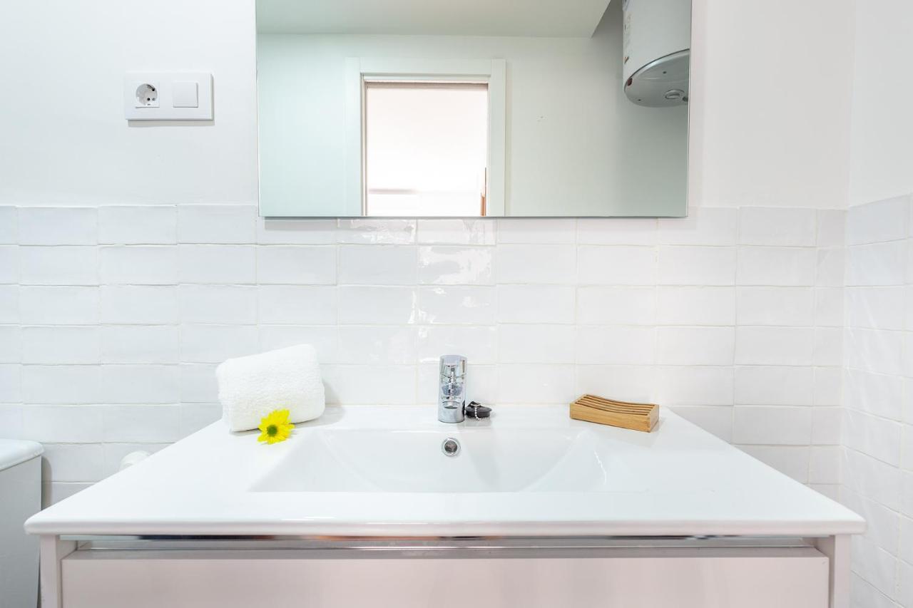Apartamento Luminoso Y Acogedor En Sevilla. A/C. ภายนอก รูปภาพ